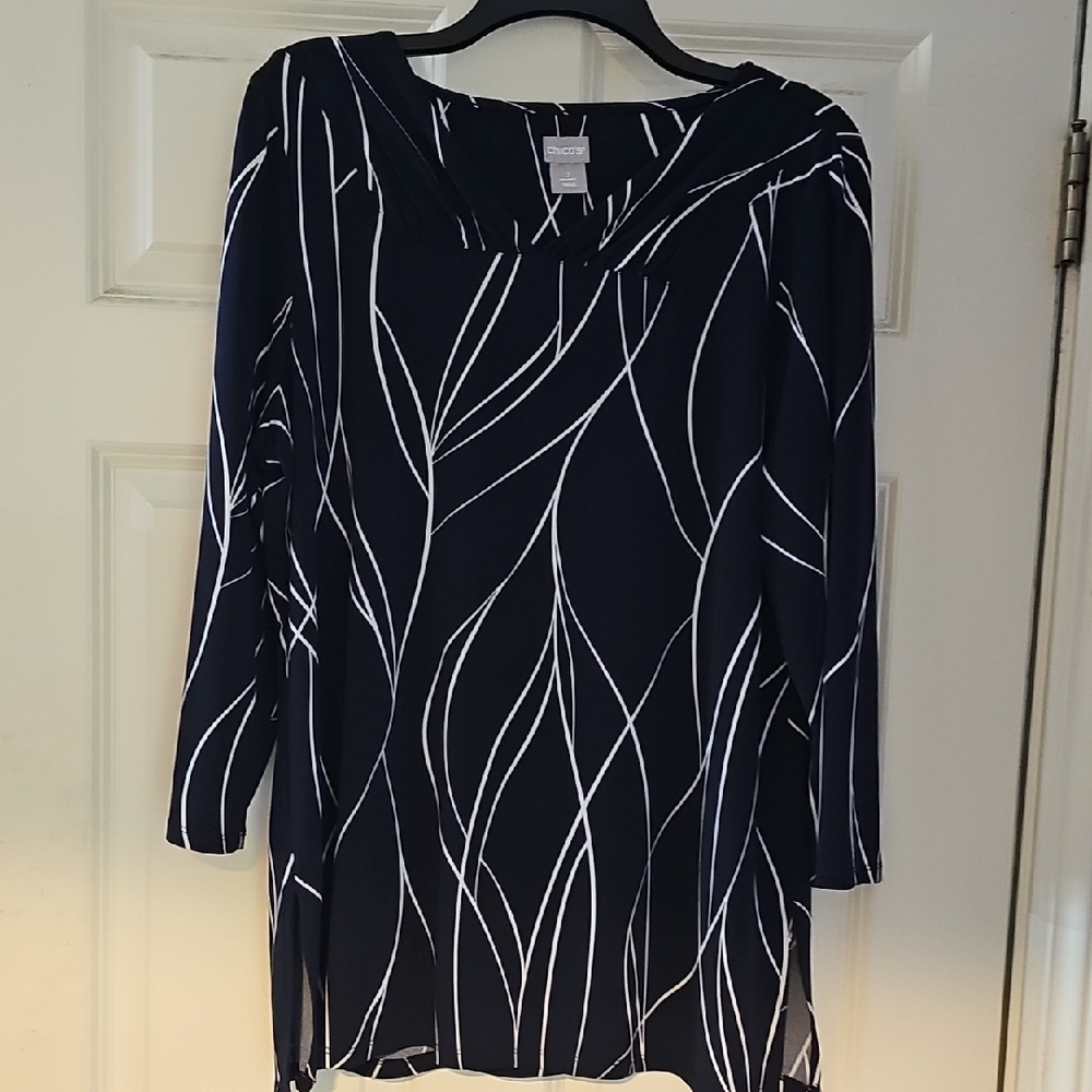 Chico's Elegant Navy and White Long Sleeve Tunic